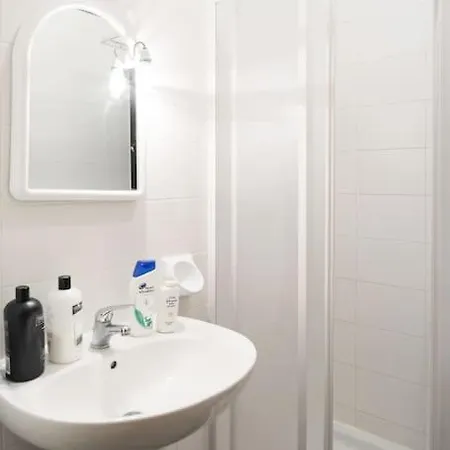 Seaside 3 Bedroom In Qawra St. Paul's Bay